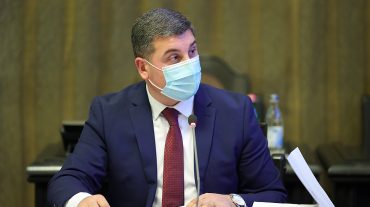Գյումրիում կիրականացվեն ճանապարհների հիմնանորոգման և քաղաքի փողոցների արտաքին լուսավորության ցանցի արդիականացման աշխատանքներ