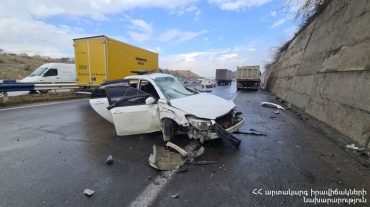 Երևան-Սևան ավտոճանապարհին մեքենաներ են բախվել․ տուժածներից մեկի վիճակը միջին ծանրության է