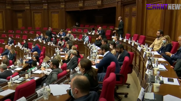 Ինքնակամ շինություններից մինչև հանրակրթություն. խորհրդարանը քննարկեց և ավարտեց աշխատանքը