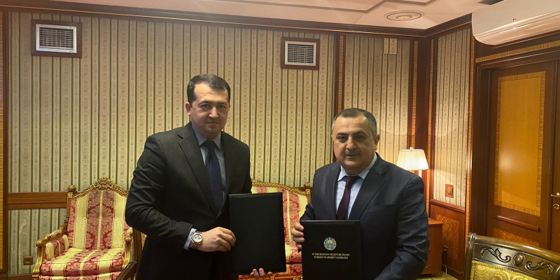 Կարեն Գիլոյանը համագործակցության հուշագիր է ստորագրել Ուզբեկստանի տուրիզմի և սպորտի նախարարի տեղակալի հետ