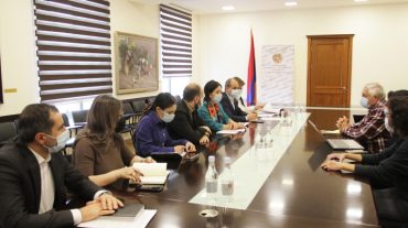 «Հանրակրթության մասին» օրենքում փոփոխություններ և լրացումներ կատարելու մասին» ՀՀ օրենքի նախագծի վերաբերյալ քննարկումներ ԿԳՄՍ նախարարությունում