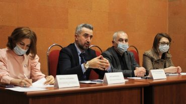 «Մշակույթի ոլորտի առաջնահերթ խնդիրներից մեկը կրթական ծրագրերի իրականացումն է». Արա Խզմալյան