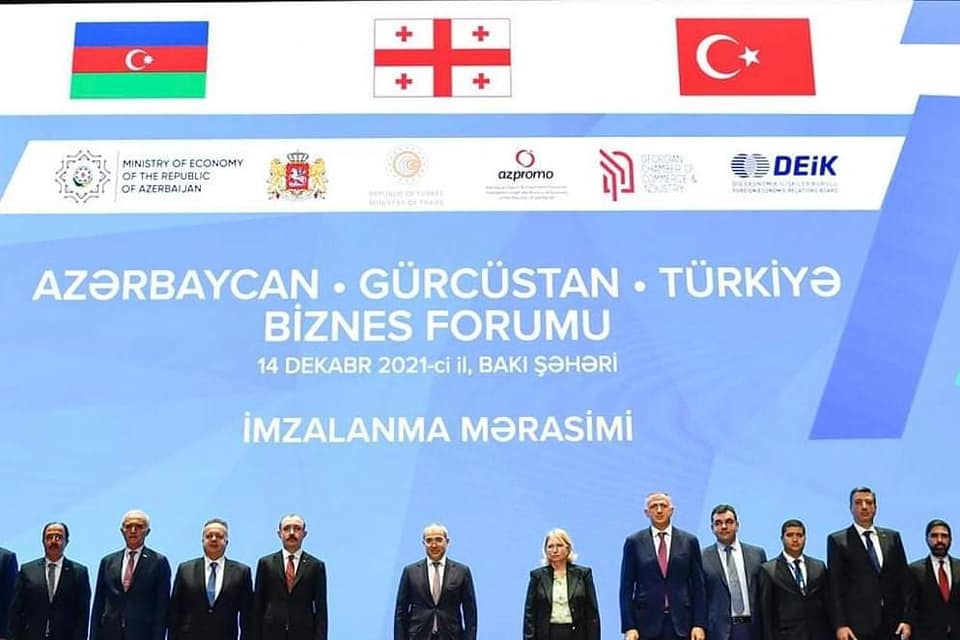 Բաքվում ավարտվել է Ադրբեջան-Վրաստան-Թուրքիա եռակողմ գործարար համաժողովը