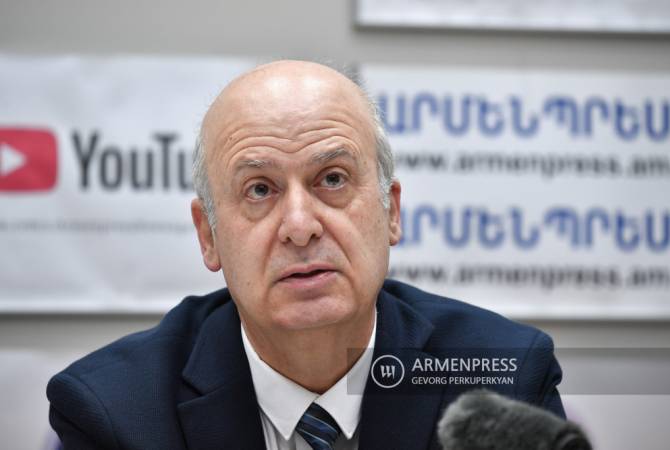 Տնտեսավարողներ կան, որ կռիվ են տալիս օտար բառերով գրությունների համար. Լեզվի կոմիտեի արձանագրումները