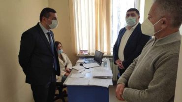 Առողջապահության նախարարի տեղակալներն այցելել են Արագածոտնի մարզի բուժհաստատություններ