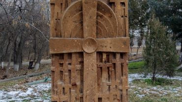 Ծիծեռնակաբերդի բարձունքում գտնվող Սումգայիթի ոճրագործության զոհերի հիշատակին նվիրված խաչքարը նորոգվել է