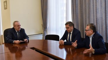 Քննարկվել են ազգային մարզադաշտի կառուցմանը, Հայաստանում առաջին անգամ ֆուտբոլի սիրողական առաջնության անցկացմանն առնչվող հարցեր