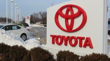 Toyota-ն դադարեցնում է արտադրությունը 11 գործարաններում