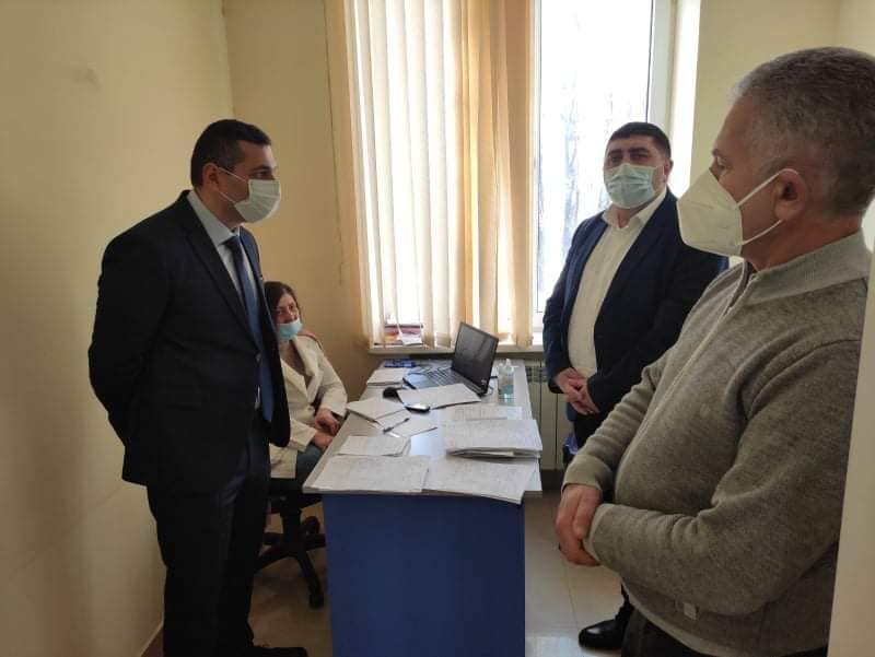 Առողջապահության փոխնախարարներն այցելել են Արագածոտնի մարզի բուժհաստատություններ