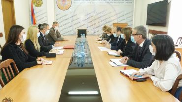 Աշխատանքի և սոցիալական հարցերի նախարարն ընդունել է Հայաստանում Կարմիր խաչի միջազգային կոմիտեի և Հայկական Կարմիր Խաչի ընկերության ղեկավարներին