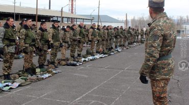Զորամասում անցկացվել է մարտական հերթապահության մեկնող անձնակազմի շարային ստուգատես
