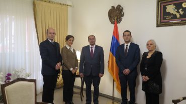 Իրանում ՀՀ դեսպանը հանդիպել է Թեհրանի ՀԲԸՄ ներկայացուցիչների հետ