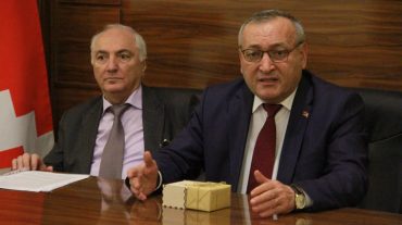 Արցախի խորհրդարանը հյուրընկալել է «Արցախի պաշտպանության մտավորականների խորհուրդ»  ՀԿ  ներկայացուցիչներին