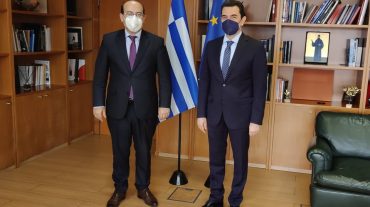 ՀՀ դեսպանը հանդիպել է Հունաստանի բնապահպանության և էներգետիկայի հարցերով նախարարին