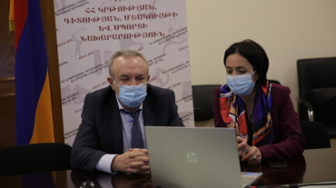 «Ինքնաբացահայտման լավագույն ճանապարհը կրթությունն է, հիմնարար գիտելիքը». Վահրամ Դումանյան