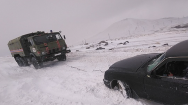 Փրկարարներն արգելափակումից դուրս են բերել 11 ավտոմեքենա