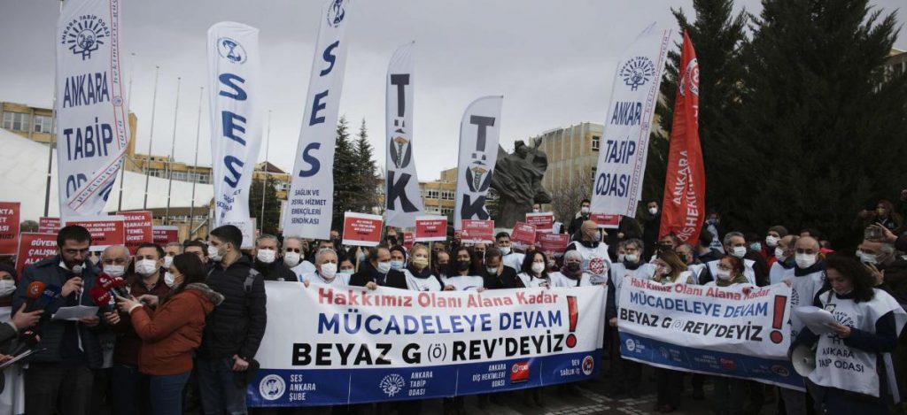 Թուրքիայի մի քանի շրջաններում բողոքի ակցիաներ են տեղի ունեցել էլեկտրաէներգիայի և գազի գների բարձրացման դեմ