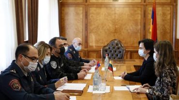 Ոստիկանության պետն ընդունել է Հայաստանում Լիտվայի դեսպանին