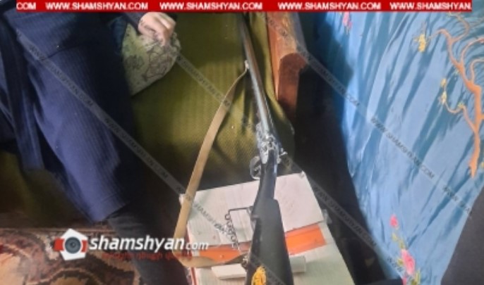 Երևանի տներից մեկում հայտնաբերվել է 24-ամյա երիտասարդի դի՝ գլխի հատվածում հրազենային վնասվածքով