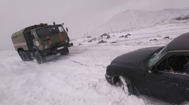 Տաթևի վանքի մոտակայքում փրկարարներն արգելափակումից դուրս են բերել 16 ավտոմեքենա