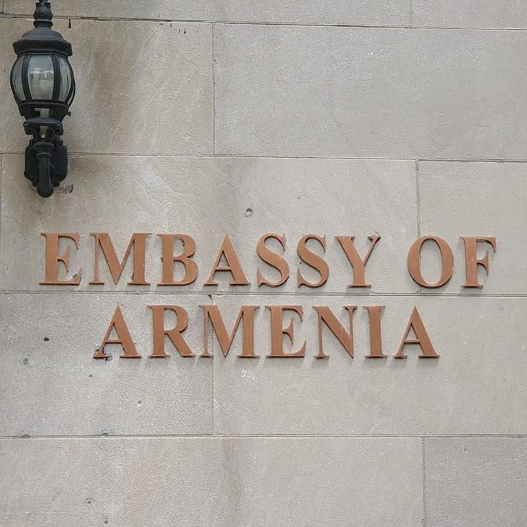 Մակունցը և ԵԱՀԿ ՄԽ ամերիկացի համանախագահ Էնդրյու Շոֆերը քննարկել են ԼՂ-ում լարվածության աճն ու զարգացումները