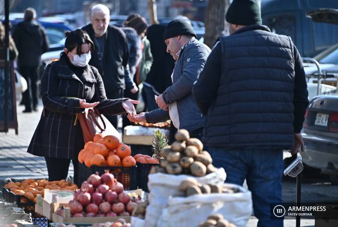 Մսամթերքի շուկան, փողոցային առևտուրը գլխացավանք են դարձել. ինչ է արձանագրել ՍԱՏՄ-ն