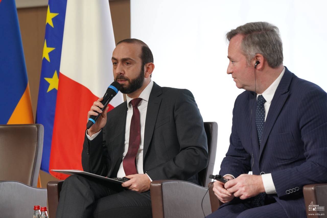 Արարատ Միրզոյանը մասնակցել է «Ֆրանսիա-Հայաստան համագործակցության հեռանկարներ» համաժողովի բացման արարողությանը