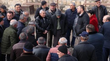 Վահան Քերոբյանը Խաչիկ գյուղի բնակիչների հետ քննարկել է համայնքի խնդիրները