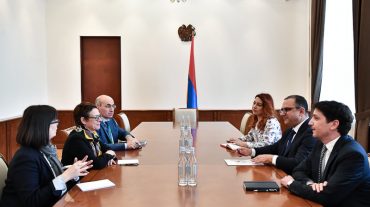 Ֆինանսների նախարարը հանդիպել է ՀՀ-ում Ֆրանսիայի դեսպանի հետ