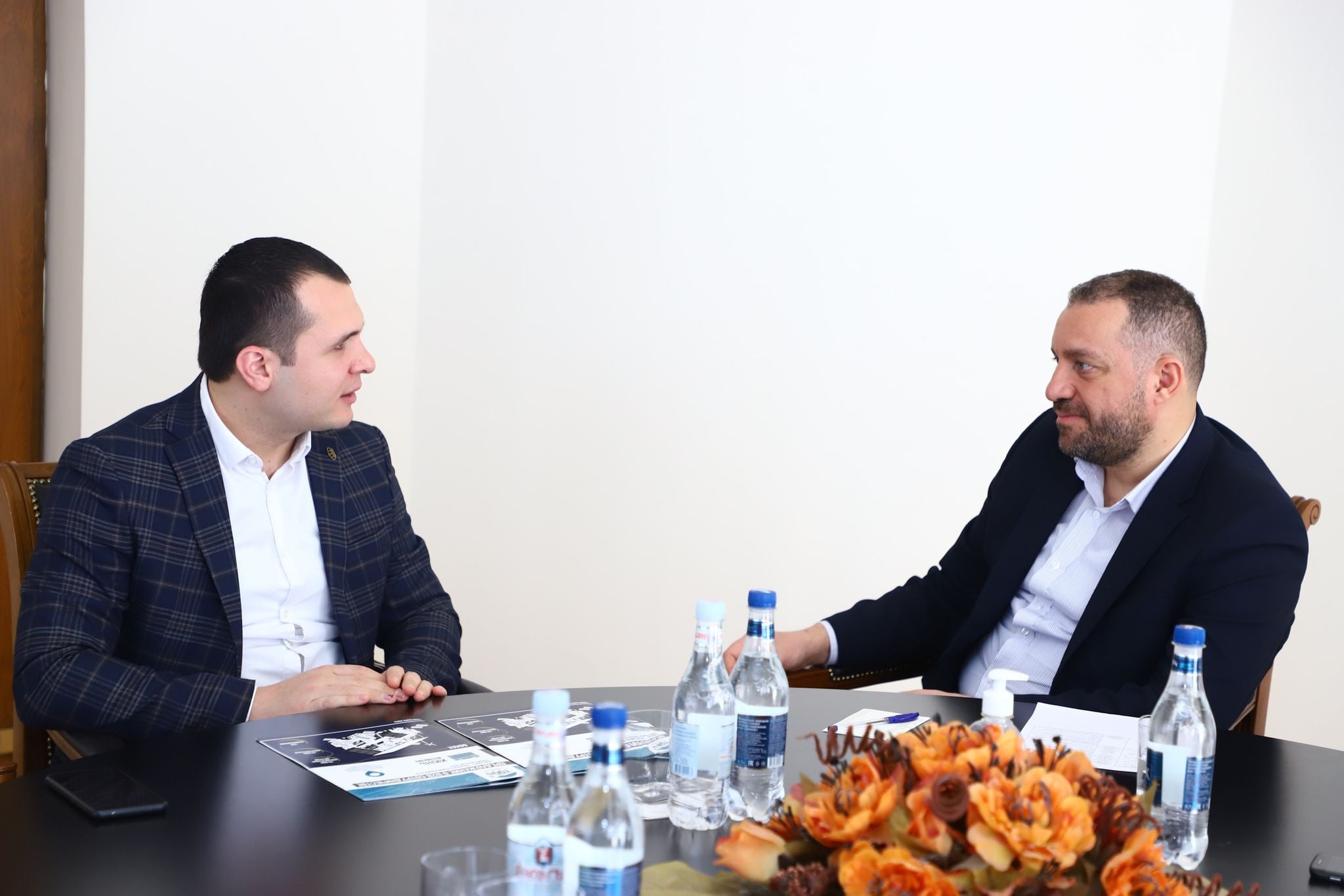 Վահան Քերոբյանը հանդիպում է ունեցել գործարարների հետ
