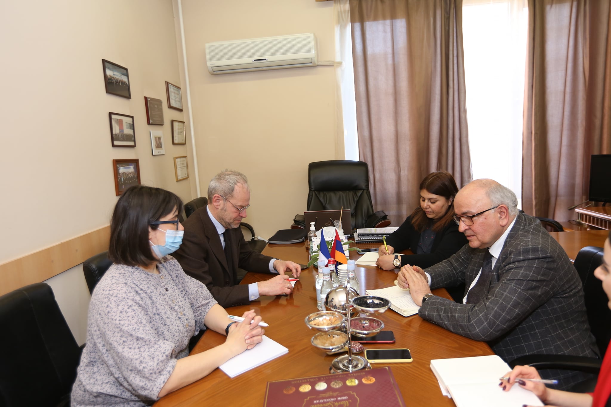 Պայմանավորվածություն ձեռք բերել ֆրանսիական ՏԻՄ համակարգի զարգացման փորձը խորապես ուսումնասիրել և կիրառել Հայաստանում