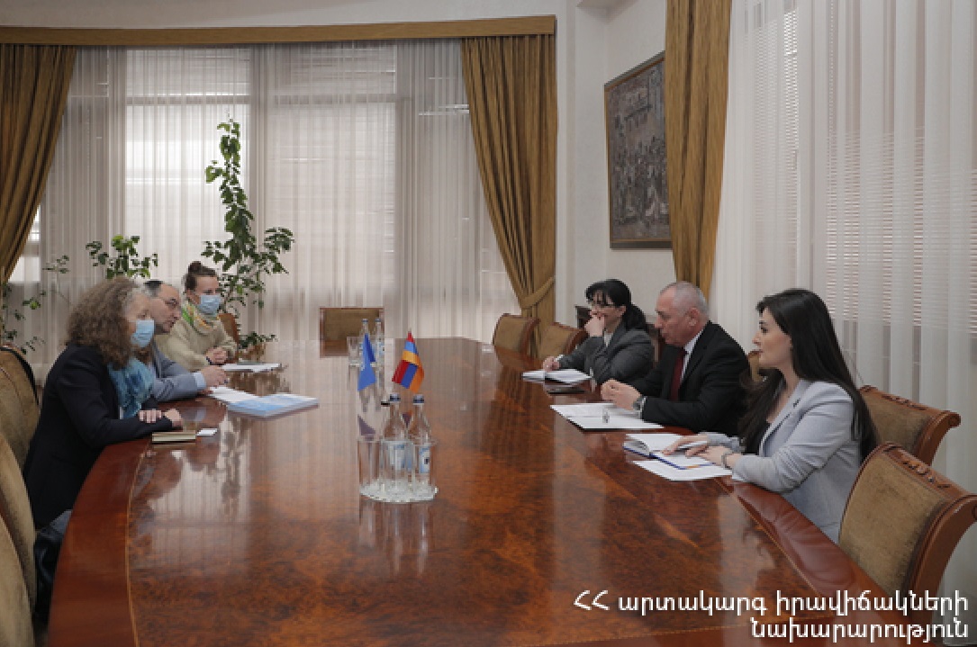 ԱԻ նախարարը հանդիպել է Հայաստանում ՄԱԿ-ի մշտական համակարգողի պաշտոնակատարի հետ