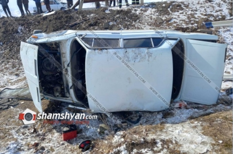 Լոռու մարզում 64-ամյա վարորդը 06-ով տապալել է արգելապատնեշն ու կողաշրջված վիճակում հայտնվել դաշտում