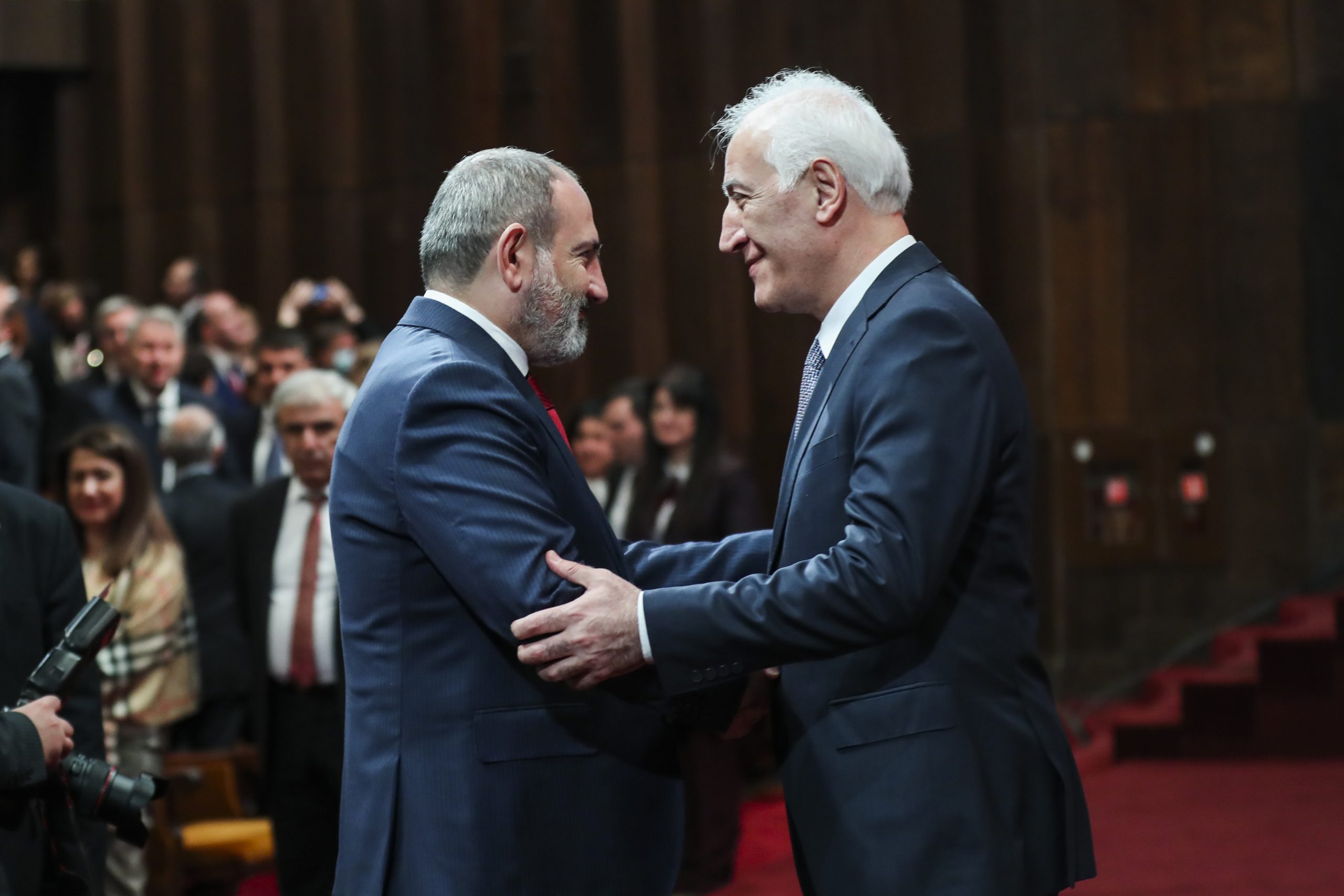 Նախագահի երդմնակալությունը՝ լուսանկարներով