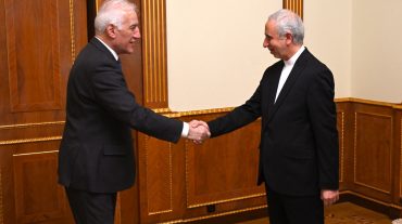 Նախագահ Վահագն Խաչատուրյանն ընդունել է Իրանի դեսպան Աբաս Բադախշան Զոհուրիին
