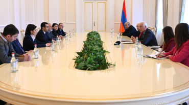 Նախագահ Վահագն Խաչատուրյանն ընդունել է Արցախի խորհրդարանի գիտության, կրթության, մշակույթի, երիտասարդության և սպորտի հարցերի մշտական հանձնաժողովի անդամներին