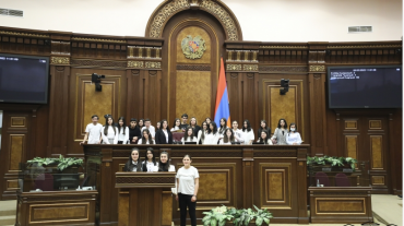 Աշակերտների հետ հանդիպումներում կարևորվել է կրթության դերը