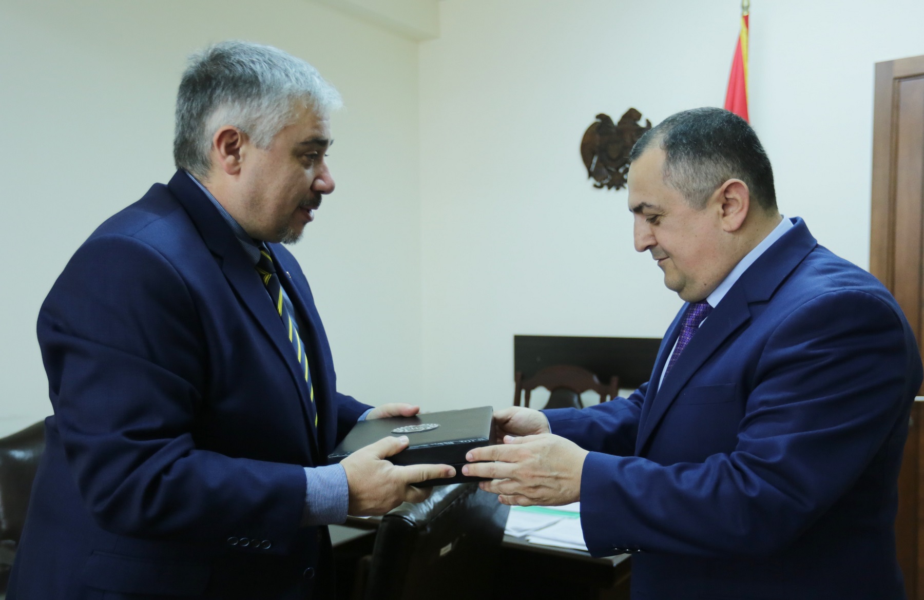 Կարեն Գիլոյանն ընդունել է Եվրոպայի ծանրամարտի ֆեդերացիայի նախագահին և գլխավոր քարտուղարին