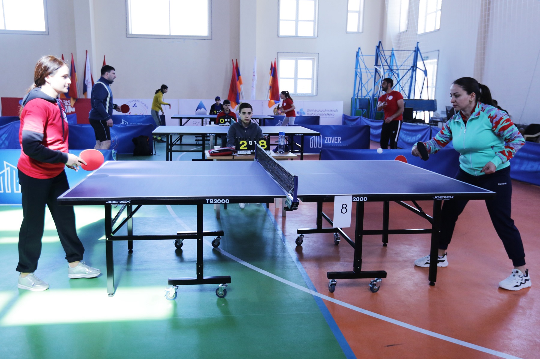 Չարենցավանում մեկնարկել է «ՀՀ վարչապետի գավաթ» սեղանի թենիսի սիրողական մրցաշարի եզրափակիչ փուլը