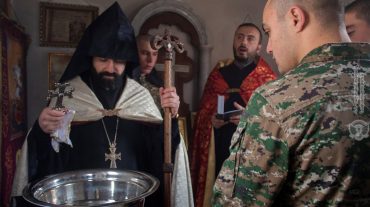 Մկրտության արարողություններ զորամասերում