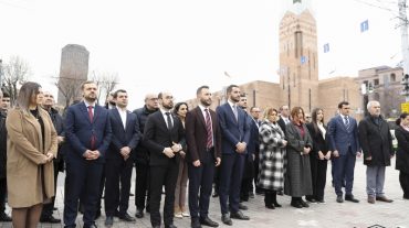 Խորհրդարանականները հարգել են 2008 թ. մարտի 1-ի զոհերի հիշատակը