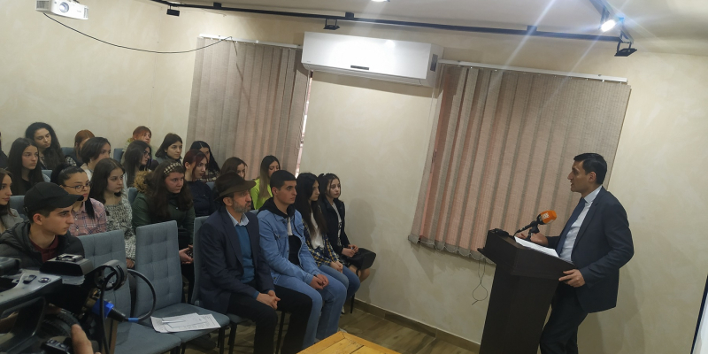 Ներկայացվել են «Հզորացի՛ր, հզորացրո՛ւ» ծրագրի արդյունքները. հանդիպում երիտասարդների հետ