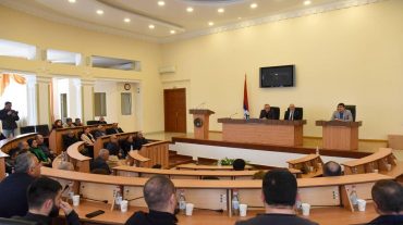 Արայիկ Հարությունյանը ԱՀ Աժ-ում ներկայացրել է երկրի ռազմաքաղաքական իրավիճակի վերջին զարգացումները