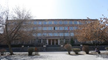Ռուս-ուկրաինական հակամարտությամբ պայմանավորված՝ ՀՀ ժամանած աշակերտների կրթության կազմակերպման կարգի վերաբերյալ պարզաբանումներ է ներկայացրել Երևանի քաղաքապետարանը 