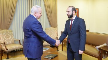 ԱԳ նախարարը ՌԴ դեսպանի հետ հանդիպմանը քննարկել է Փառուխ գյուղի հատվածում ադրբեջանական զինված ուժերի ներխուժման հետևանքով ստեղծված իրավիճակը