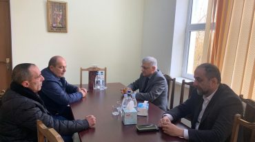 Քաղաքաշինության կոմիտեի նախագահը Ներքին Կարմիրաղբյուր գյուղում ծանոթացել է պուրակի շինաշխատանքներին