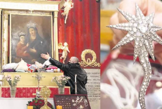 Երկու տարվա ընդմիջումից հետո Մարիամ Աստվածածնի սրբապատկերն ու Մահմուտ II -ի նվիրած բրոշը ցուցադրվել է Ստամբուլի հայկական եկեղեցում