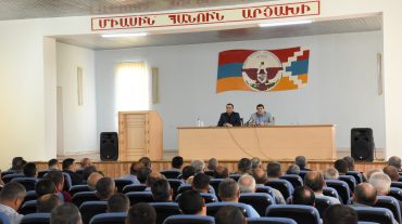 Փառուխի և Քարագլխի հատվածում ադրբեջանական կողմի հետքաշման համար ռուս խաղաղապահների հետ բանակցությունները շարունակվում են. ԱՀ նախագահ