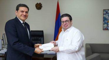 Դոմինիկյան Հանրապետության նորանշանակ դեսպանն իր հավատարմագրերի պատճեններն է հանձնել ԱԳ նախարարի տեղակալին