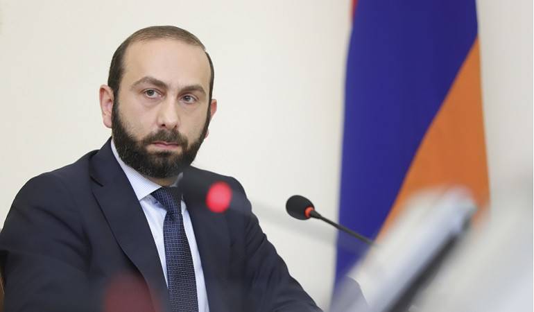 Հայաստանը տարբեր ժամանակաշրջանների քարտեզներում ինքն իրեն չգտնելու մտավախություն չունի․ Արարատ Միրզոյանի պատասխանն Ալիևին